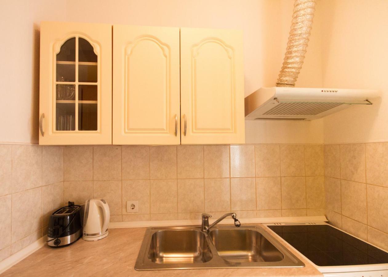 Апартаменти Apartman Punta Vilma Пула Екстер'єр фото